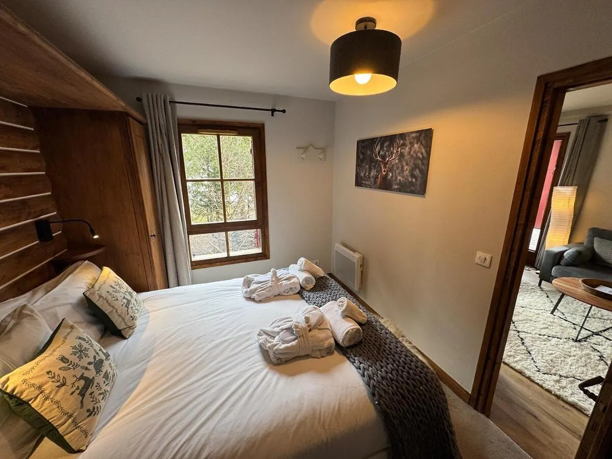 Beautifully Renovated 2 Bed Apartment - Sleeps 4 Bourg-Saint-Maurice 0*,  Francie